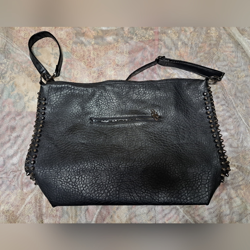 Handbag - Picture 2 of 4